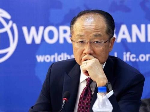 Jim Yong Kim unanimement reconduit pour cinq ans à la tête de la Banque mondiale - ảnh 1